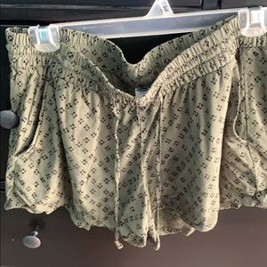 Loose comfy green shorts